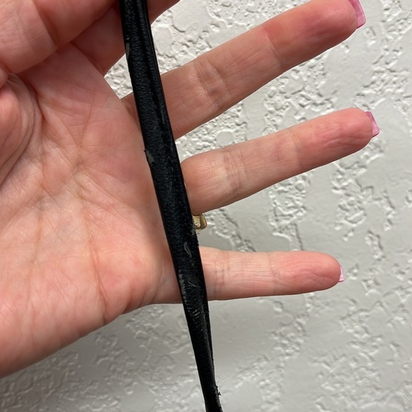 Vera Bradley Quilted Floral Crossbody With RFID Card Protection - Picture 6 of 9